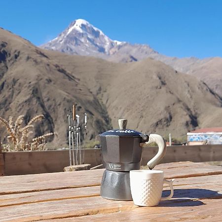 Mountain Flower Cottage Kazbegi Bagian luar foto