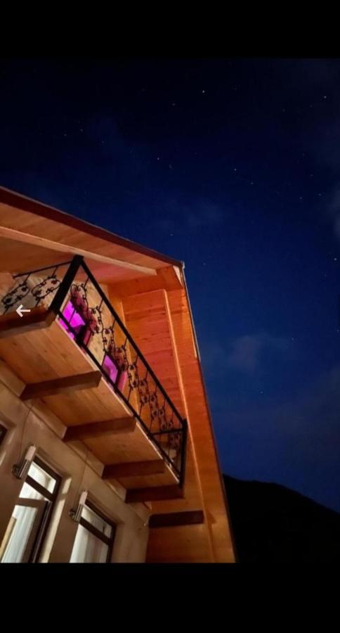 Mountain Flower Cottage Kazbegi Bagian luar foto